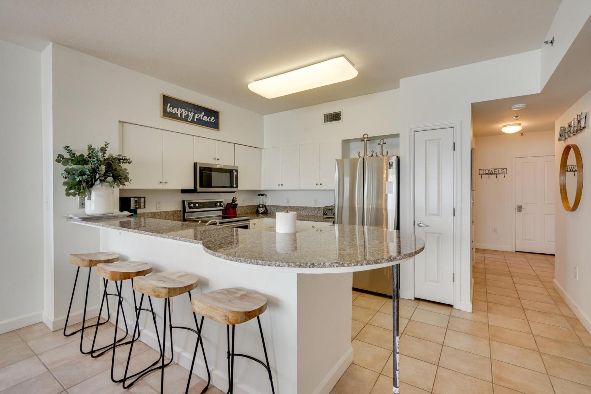 Beachfront Pcb Condo With Ocean View, Pool Access! 파나마 시티 외부 사진